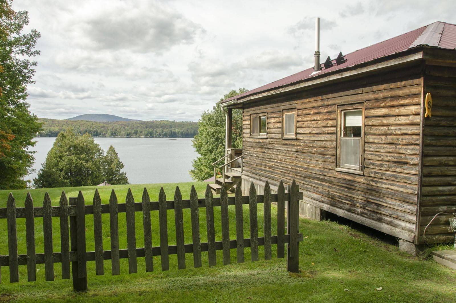 Lakefront log cottage overlooking Lake Willoughby and the Northeast Kingdom mountains