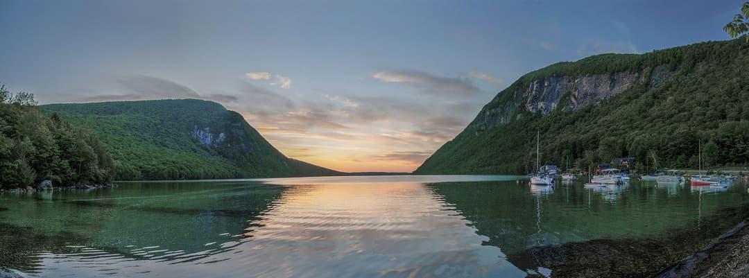 Lake Willoughby at Mountain Lake Cottages